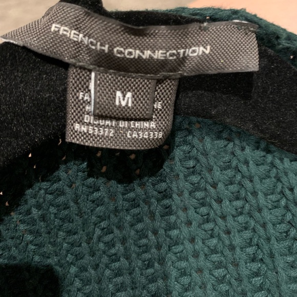 Medium Dark forest green sweater - Picture 3 of 3